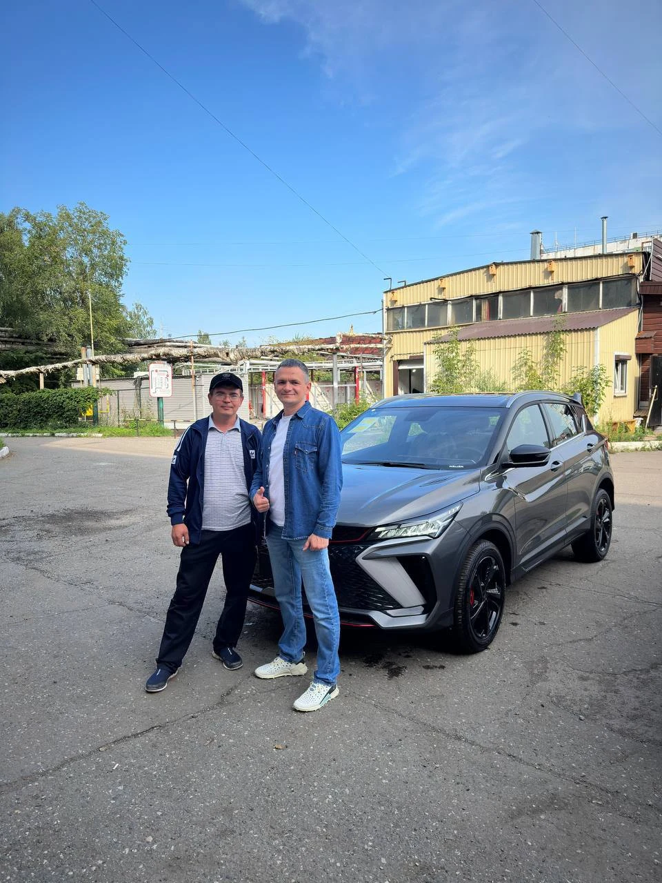 Клиенты и автомобиль из нашего журнала выдач · фото 2